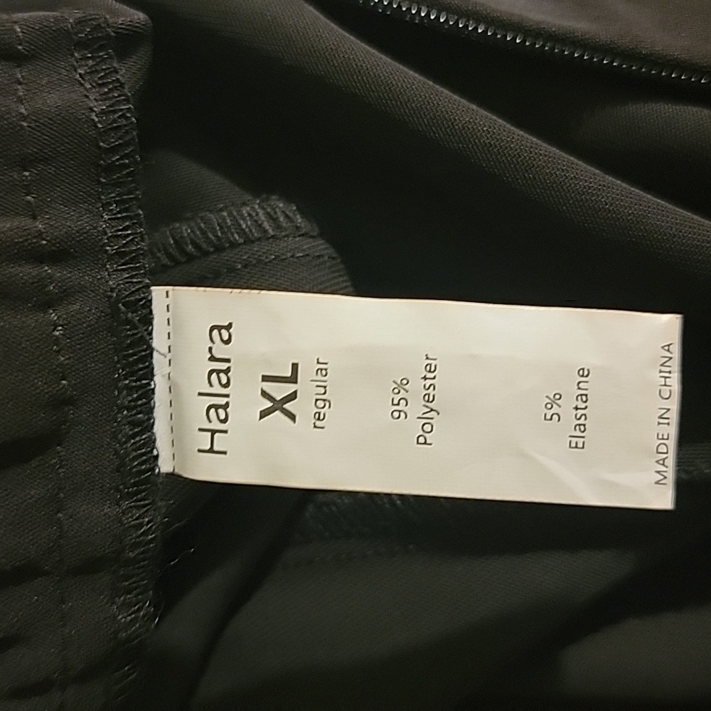 XL HALARA Black Pants with tie cover flap in front - Picture 6 of 6